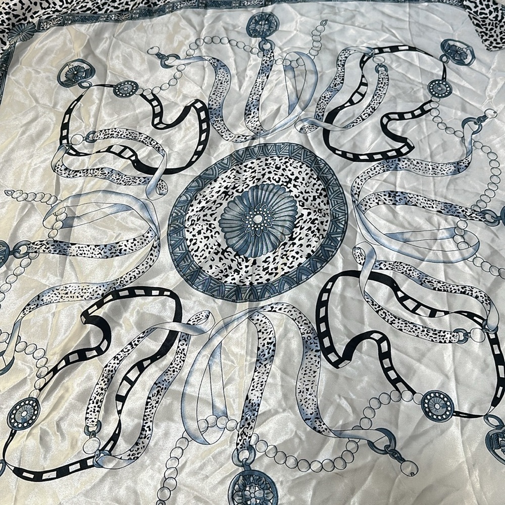 Woman Neckerchief Large Square Head Hair Neck Scarf Ladies Wraps Headdress - Picture 4 of 5